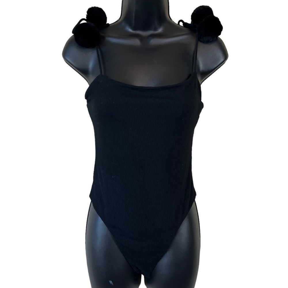 Superdown Harper Pom Pom black bodysuit
